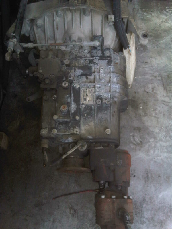 Cambio per DAF 1700 tipo ZF S6-36